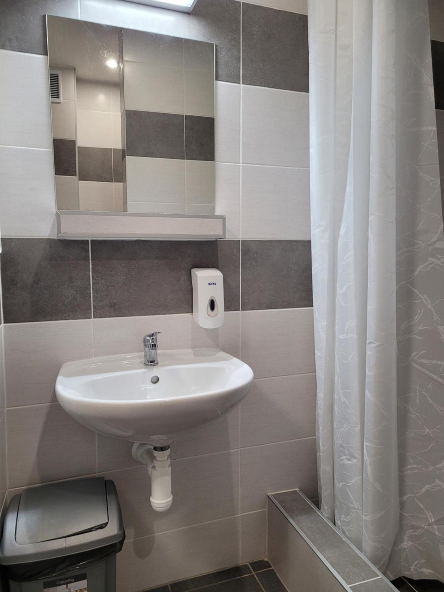 Hotel Studentsky Domov B31 Prešov Esterno foto
